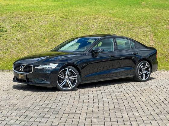 VOLVO S60 2.0 T8 R-DESIGN HÍBRIDO 4P AUTOMÁTICO